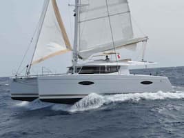 Catamaran Saint Tropez