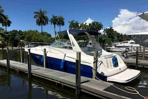 Speedboat Sunny isles beach