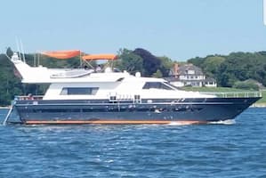 Mega Yacht New York