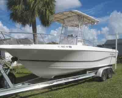 Pro Line Fishing Boat West Palm Beach 1