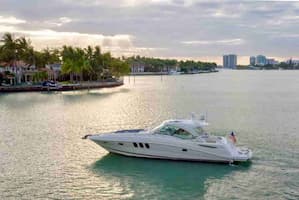 romantic boat hire Hallandale Beach