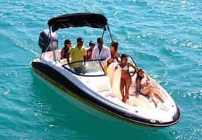 Speedboat Cancun