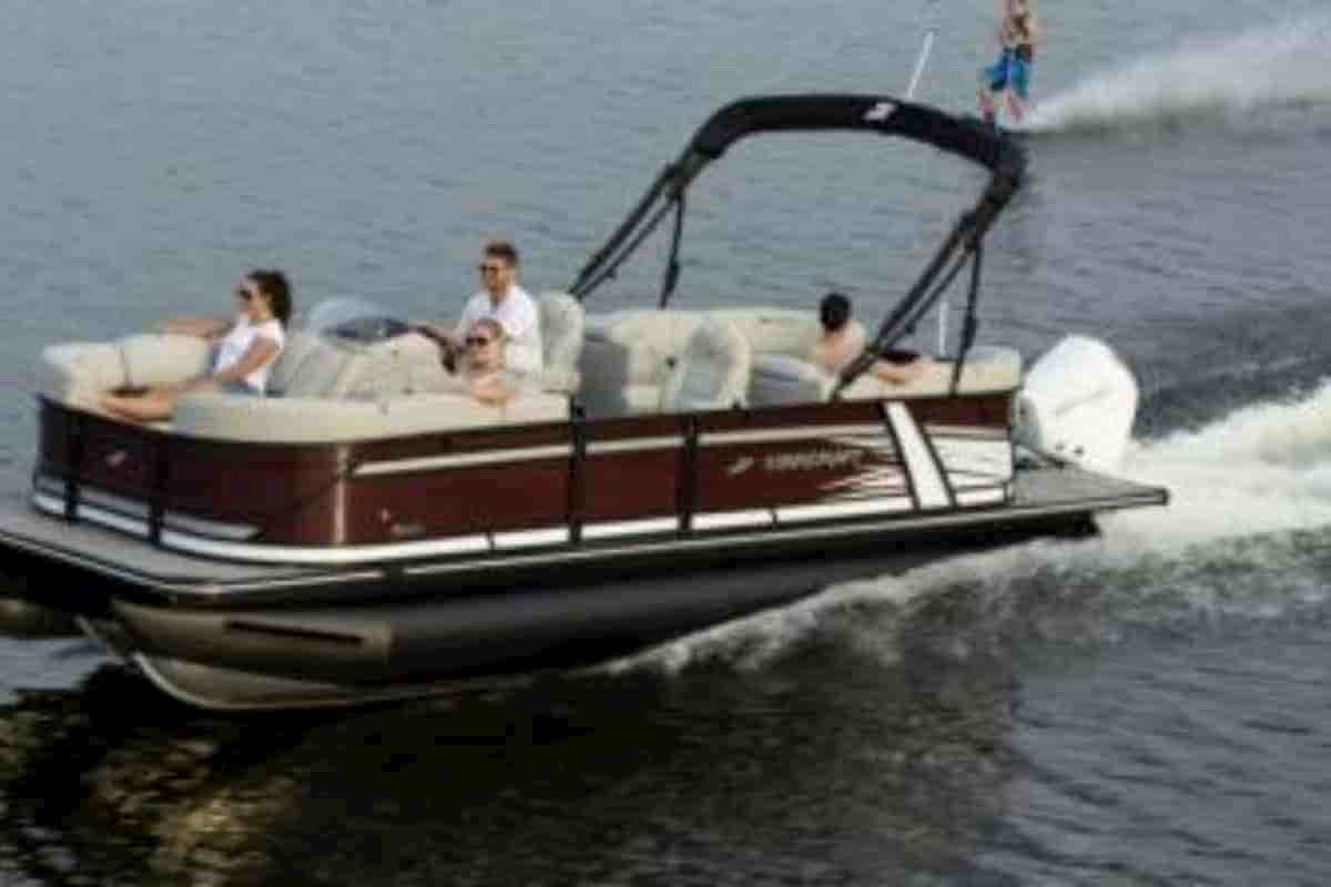 Miami Pontoon Boat Rentals